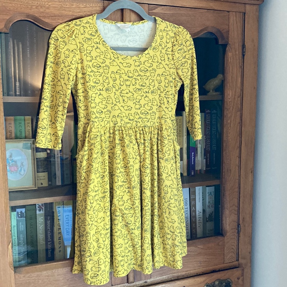 Emma and Elsa yellow cat dress